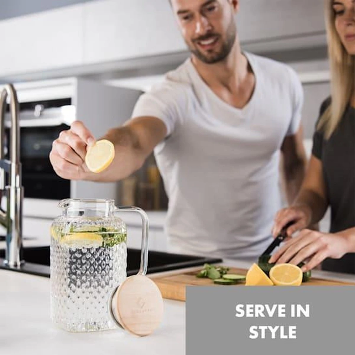 Pichet à Eau Klarstein Livenza - Carafe - Pichet - Pichet à Sangria - Verre Borosilicaté - Passoire En Acier Inoxydable - Couvercle En Chêne - Poignée 6 Pichet à Eau Klarstein Livenza - Carafe - Pichet - Pichet à Sangria - Verre Borosilicaté - Passoire En Acier Inoxydable - Couvercle En Chêne - Poignée - Image 4