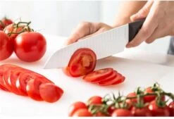 Ensemble De Couteaux Kissaki De Haute Qualité Avec Bloc Magnétique, Revêtement Antiadhésif En Céramique / Revêtement Antiadhésif, Lames Extrêmement Tranchantes En Forme Ondulée -Chauffe Soldes 1200x823